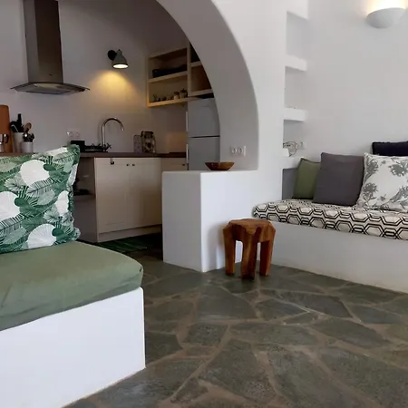 Elegant Houses, 6 Amorgos