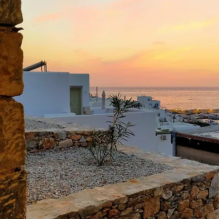 Elegant Houses, 6 * Amorgos