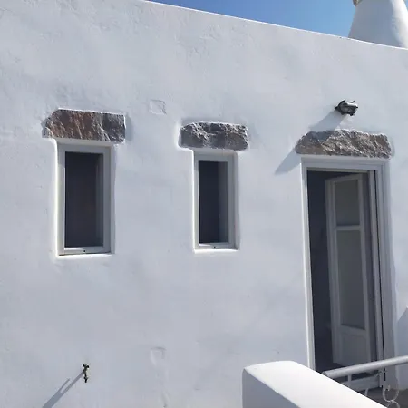 Elegant Houses, 6 Amorgos